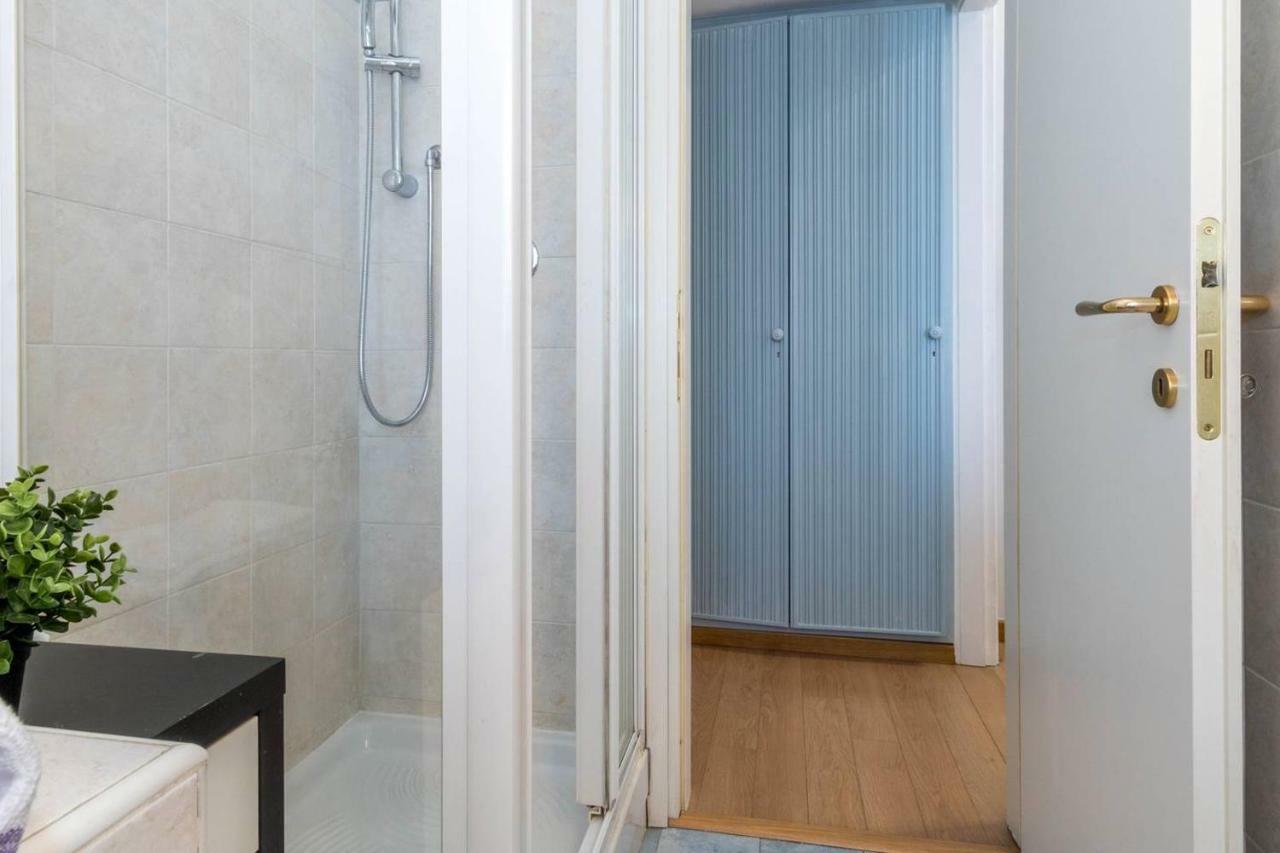 Hintown San Vincenzo Apartment Милано Екстериор снимка